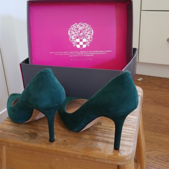 Vince Camuto VC-HALLEE Shoes - Picture 4 of 4